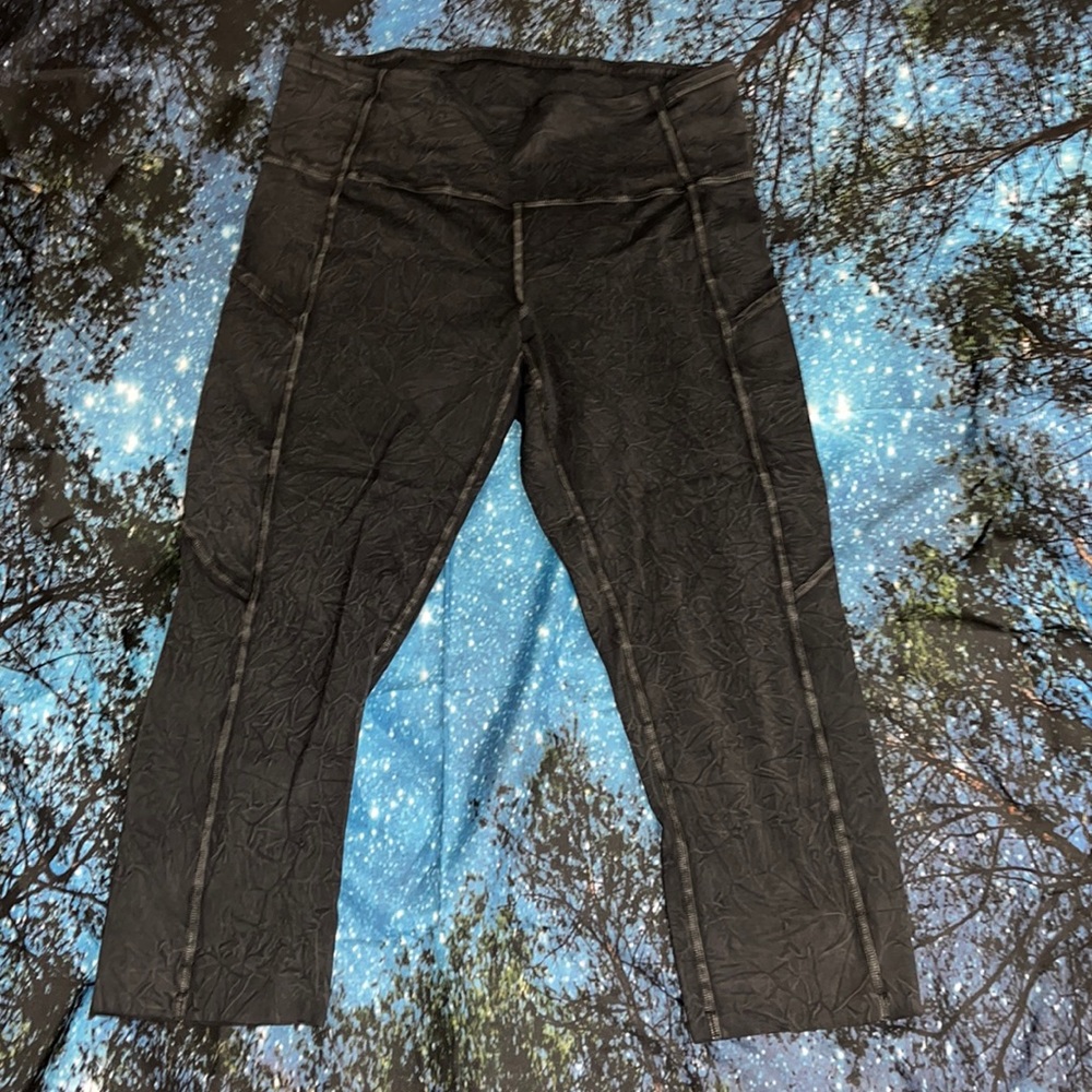 Fast and Free Crop 19" *Ice Dye size 8